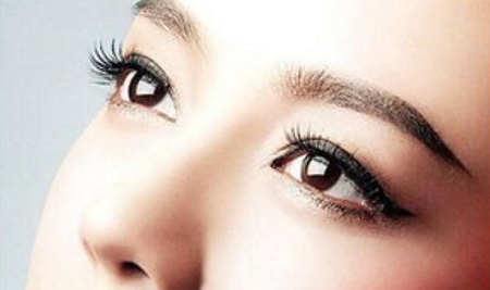 <a href='/baike/20159.html' target='_blank'><u>埋線雙眼皮</u></a>手術(shù)，有沒有不良副作用