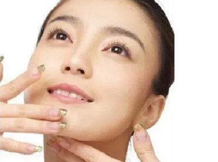 臉上過敏了，你應(yīng)該這么做