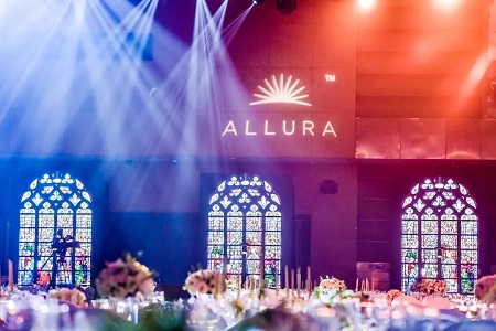 上海美萊受邀出席“ALLURA傲胸女王盛典”，獲“2019年度傲諾拉鉑金醫(yī)療機構(gòu)”稱號